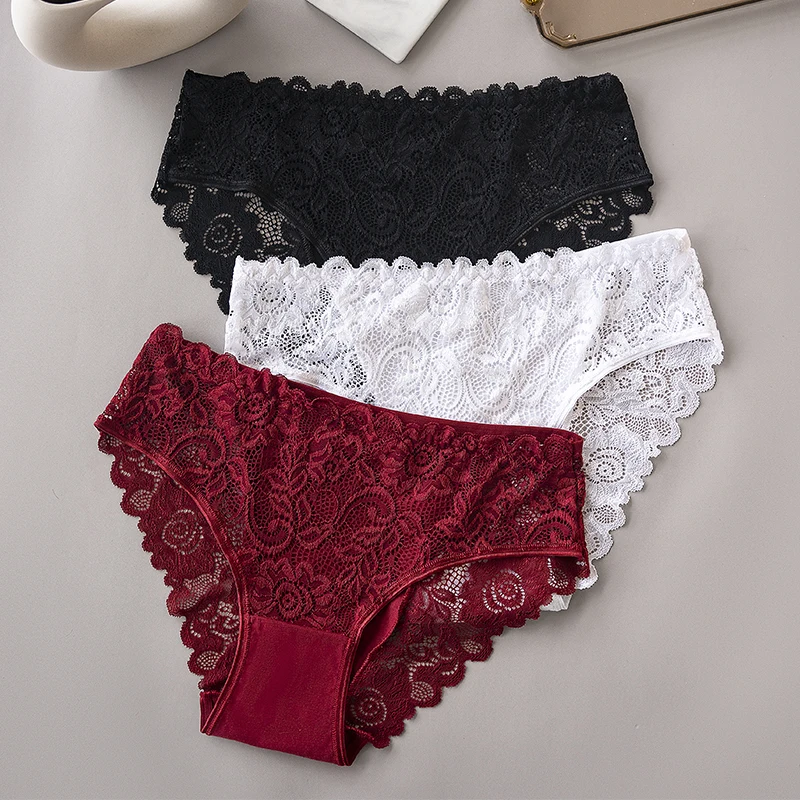 3 culottes dentelle