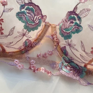 Ensemble de lingerie – Image 3