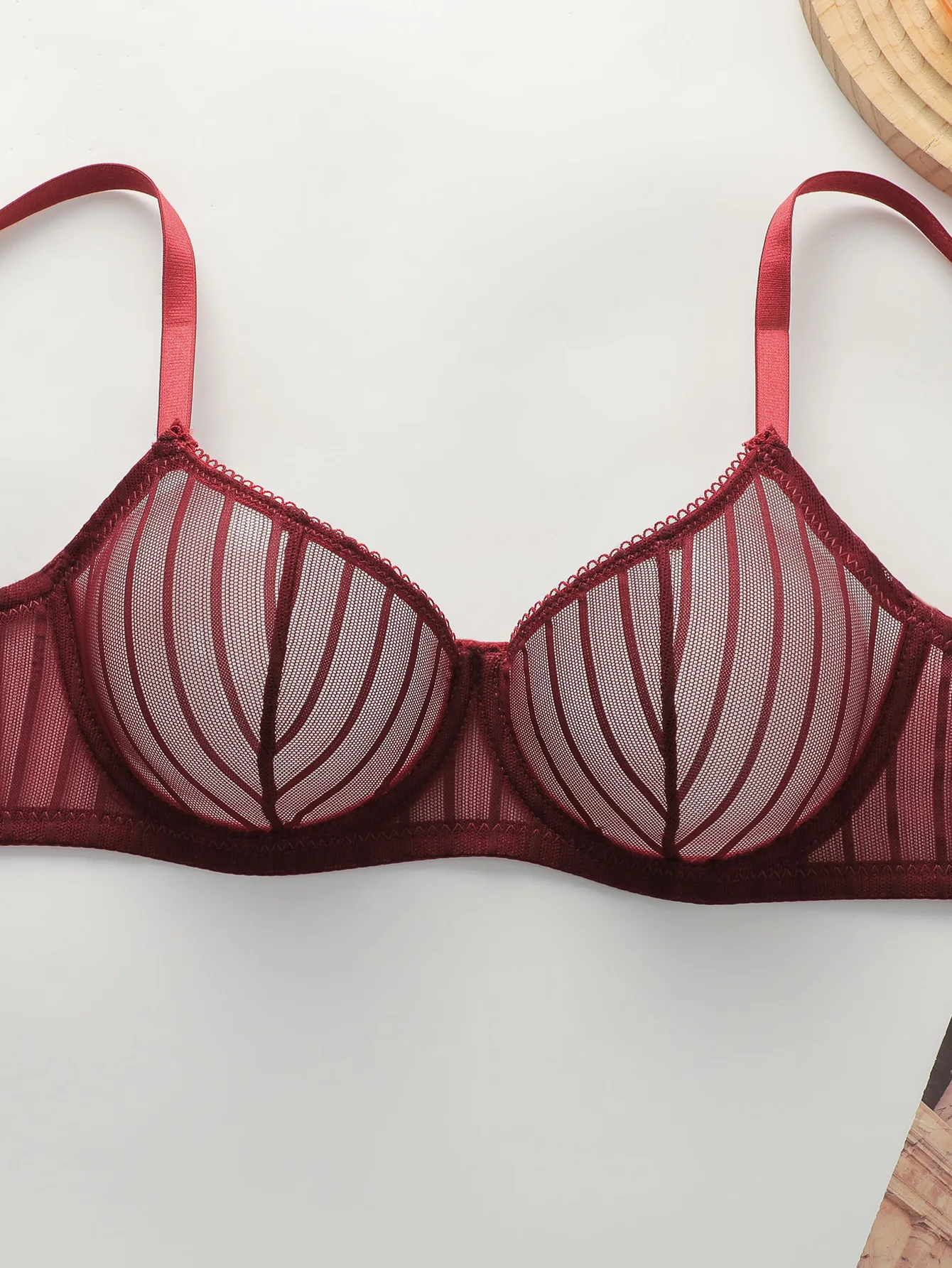 Ensemble de lingerie à rayures – Image 4