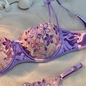 Ensemble de lingerie – Image 6