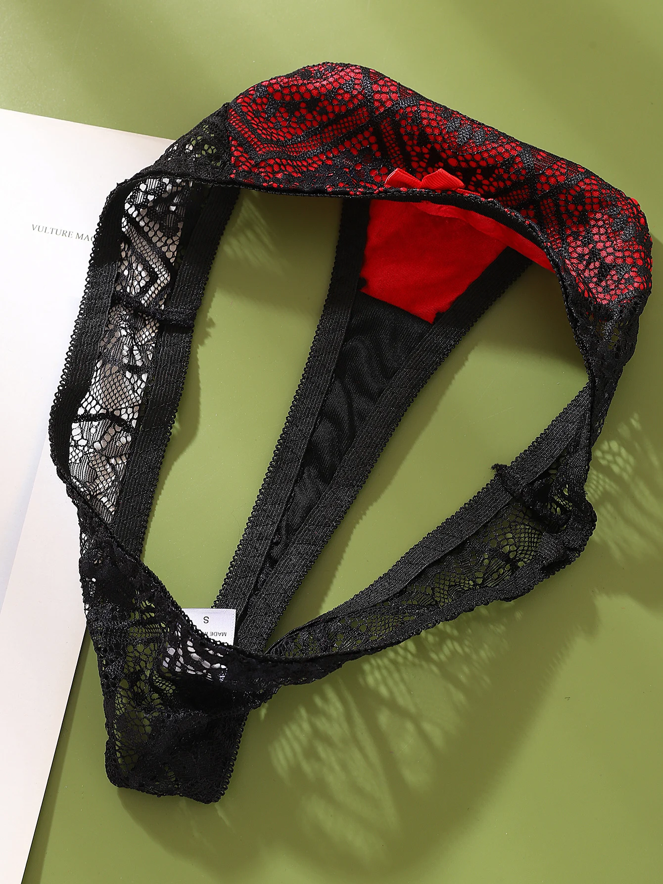 String – Image 4