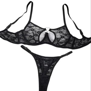 Ensemble de lingerie – Image 1