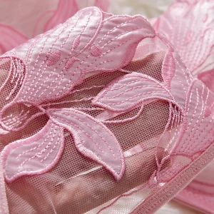 Ensemble de Lingerie – Image 23
