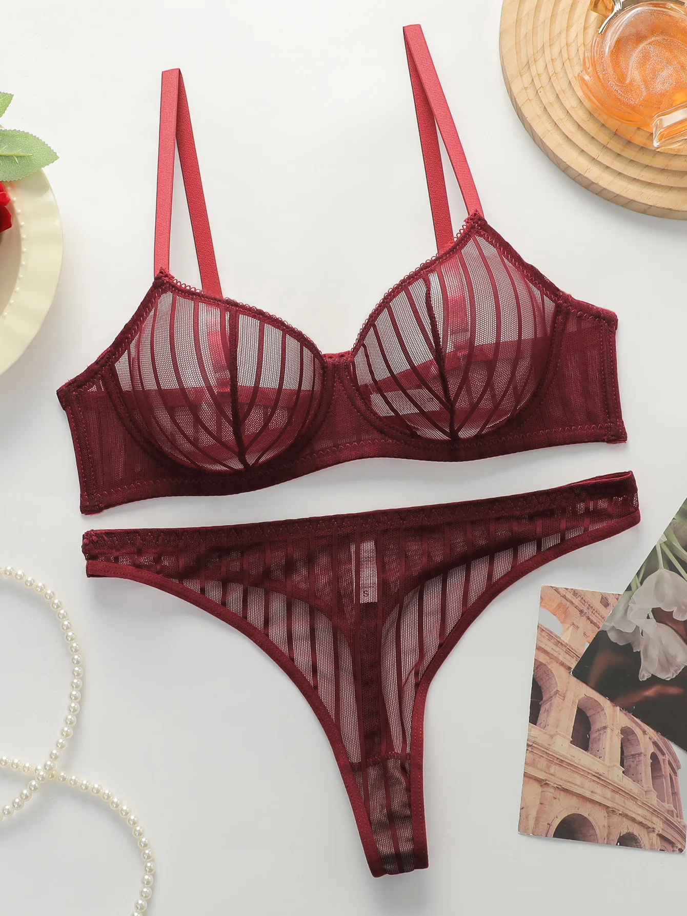 Ensemble de lingerie à rayures – Image 7