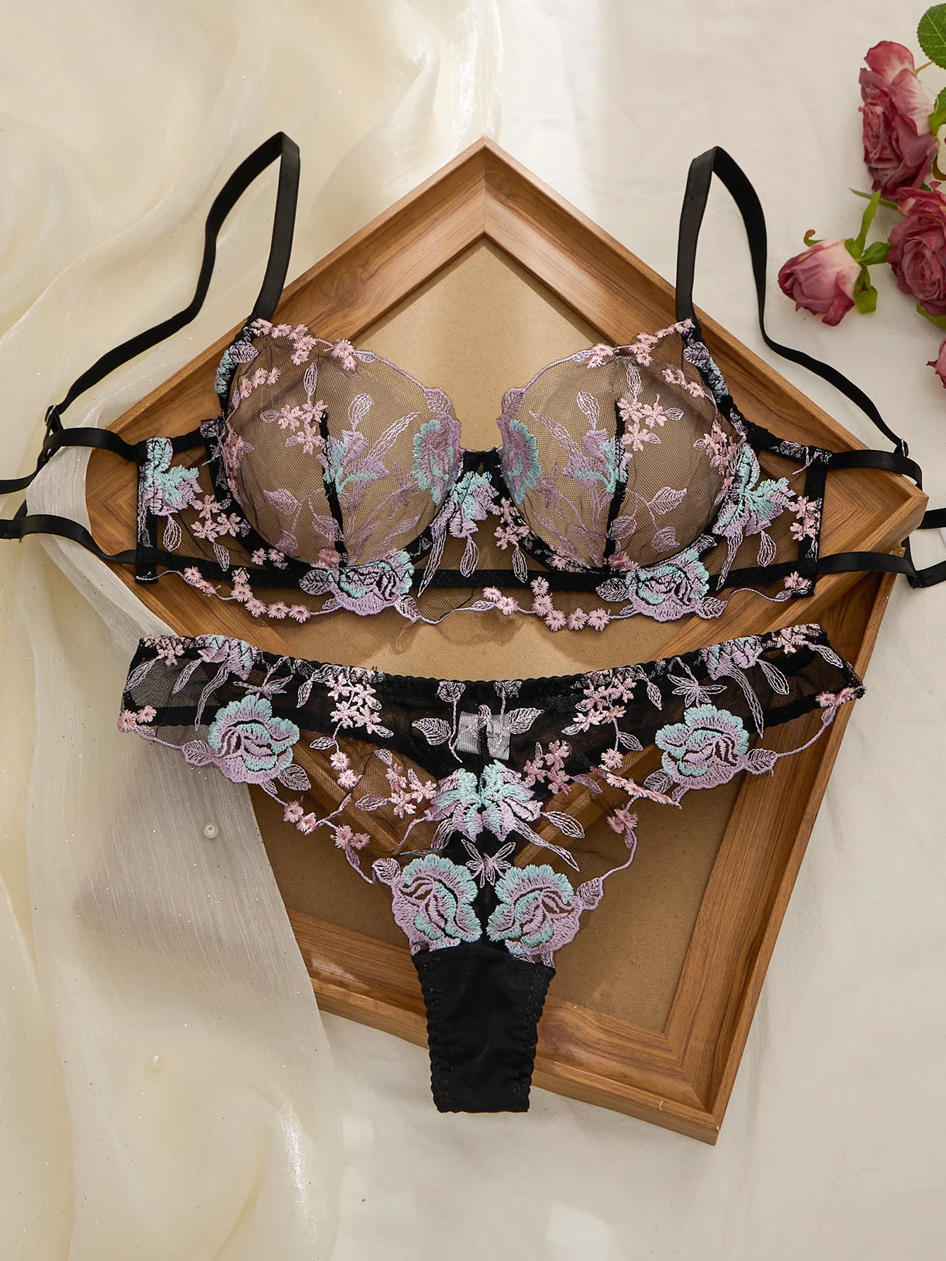 Ensemble de lingerie – Image 7