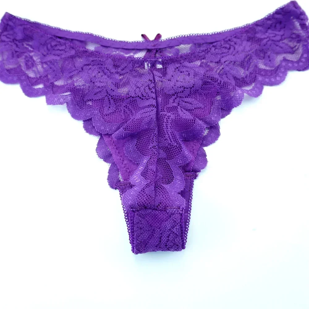 3 strings dentelle