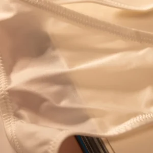 String taille basse – Image 32