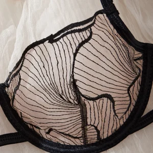Ensemble de lingerie – Image 4
