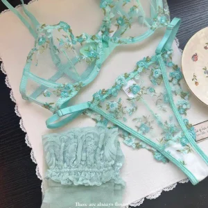 Ensemble de lingerie – Image 13