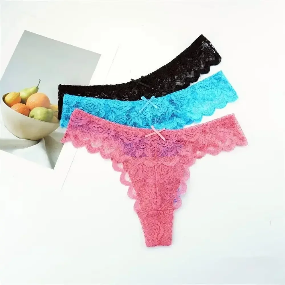 3 strings dentelle
